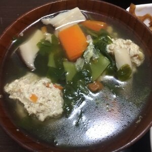 白菜と鶏肉だんごのスープ